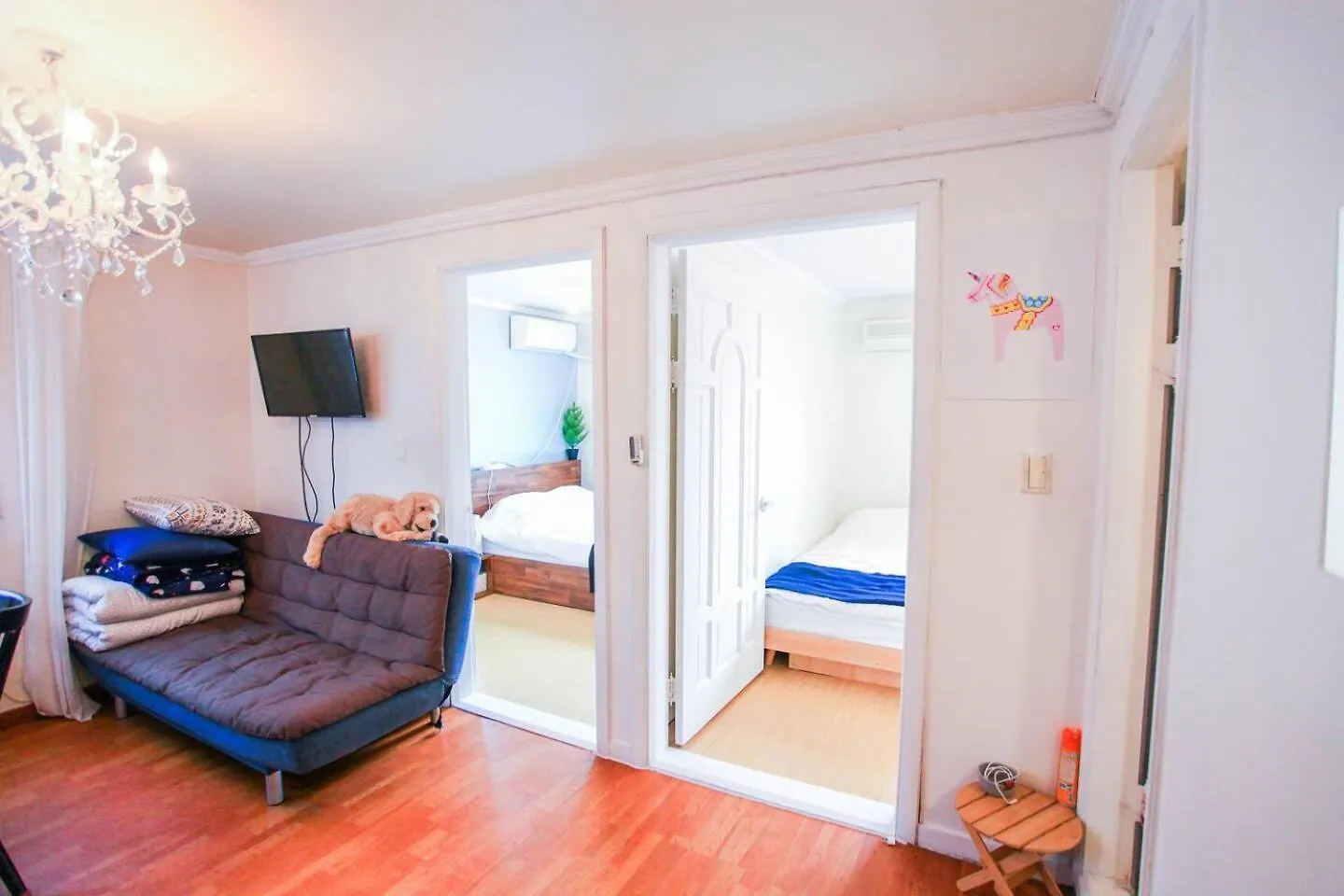 Sunny House -4Mins To Hongdae Station Apartment Seoul South Korea