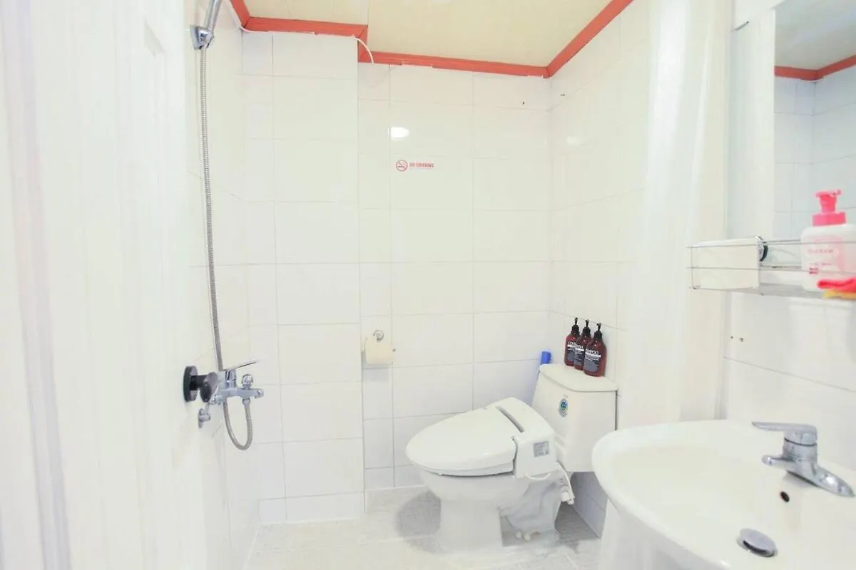 Sunny House -4Mins To Hongdae Station Apartment Seoul
