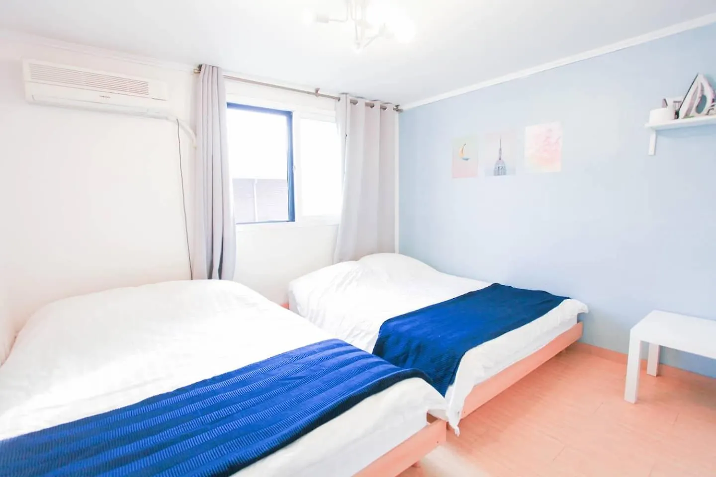 Sunny House -4Mins To Hongdae Station Apartment Seoul